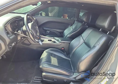 2017 Dodge Challenger R/T из США, поврежденный, VIN 2C3CDZBT3HH540919